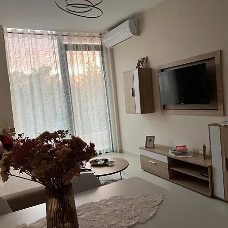Relax Lejlighed Golem (Tirana)